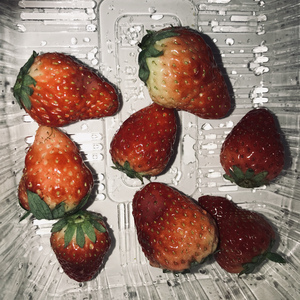 黑人粉嫩国产精品系列
